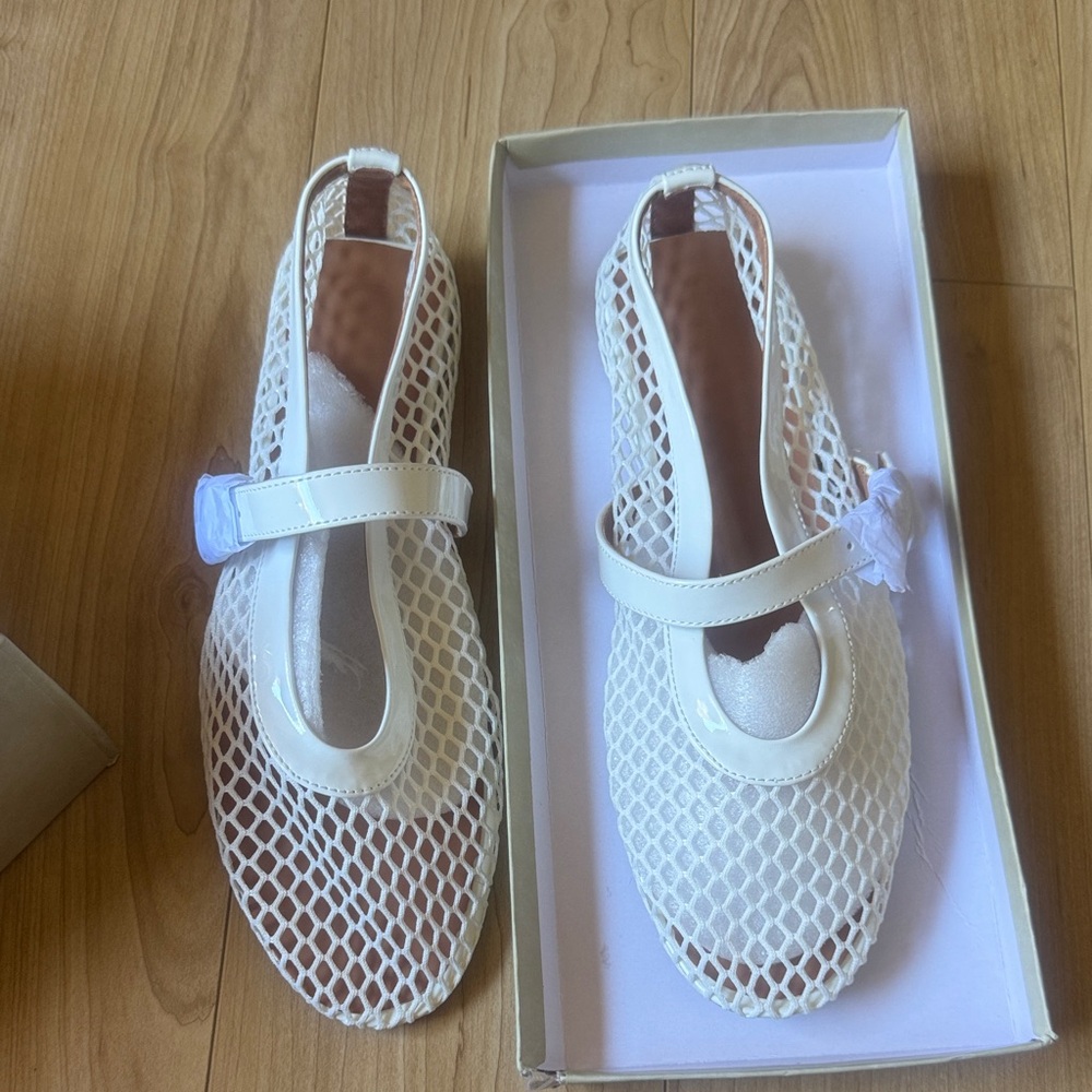 Women’s White Mesh Mary Jane Flats